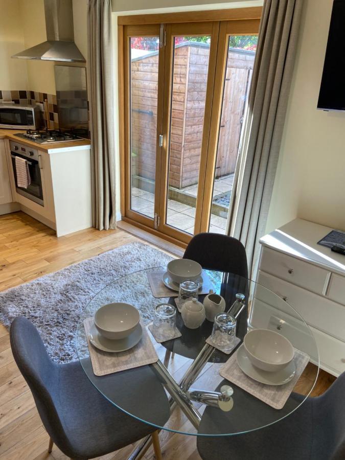 The Ashton Gate Mews Hotell Bristol Eksteriør bilde