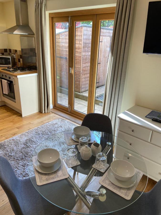 The Ashton Gate Mews Hotell Bristol Eksteriør bilde